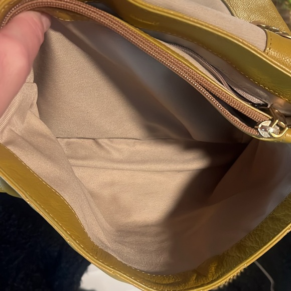 Rebecca Minkoff Edie Flap Shoulder Bag Mint Condition Rare color - Picture 5 of 9